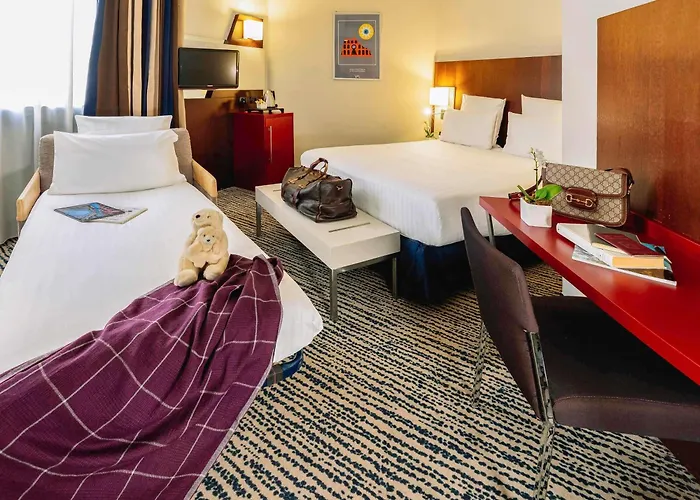 Otel Mercure Piazza Bologna 3*