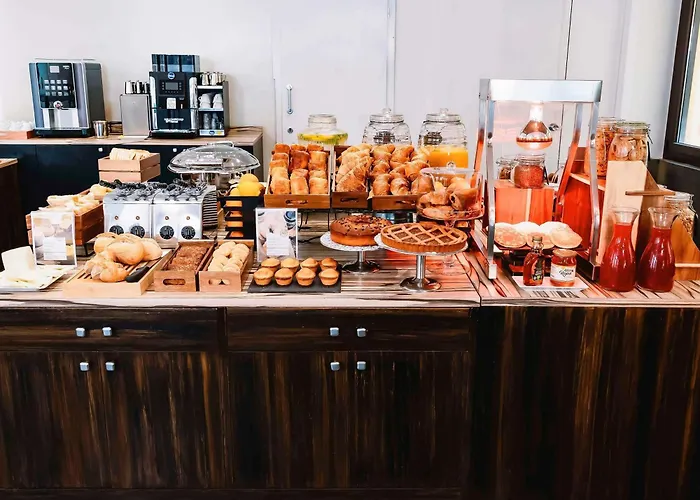 Mercure Piazza Bologna Otel