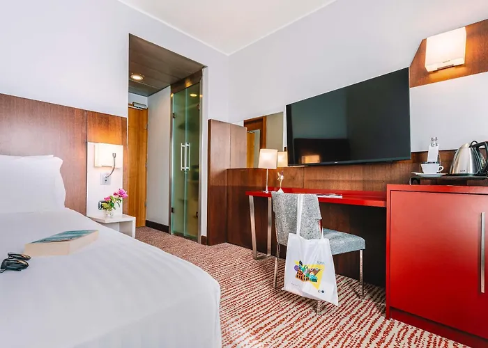 Otel Mercure Piazza Bologna