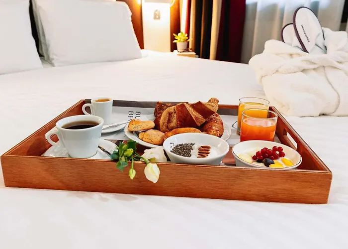 Otel Mercure Piazza Bologna 3*