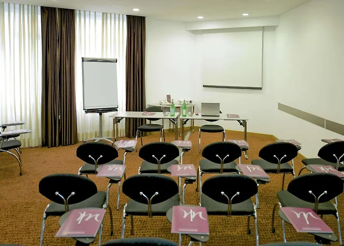 Otel Mercure Piazza Bologna 3*