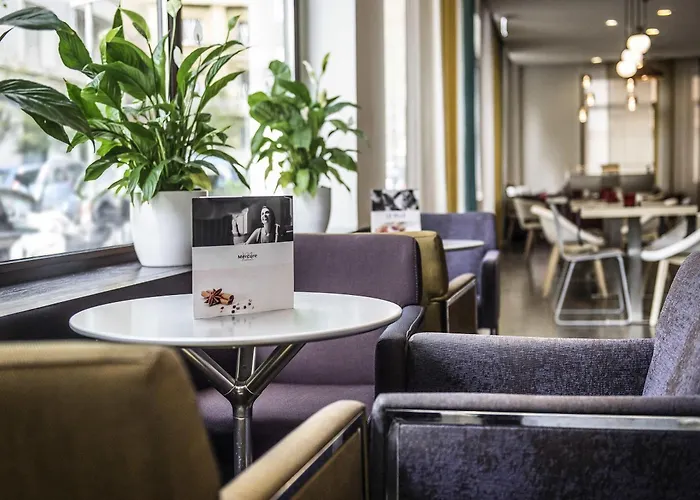 Отель Mercure Piazza Bologna Рим